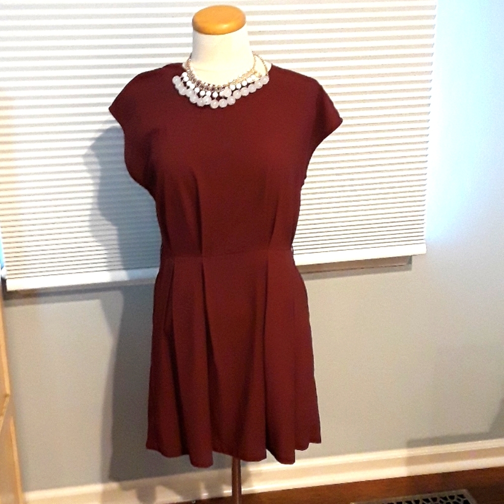Glamorous short sleeve wine colored dress